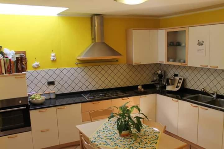 Casa Chanoux Chambave Экстерьер фото